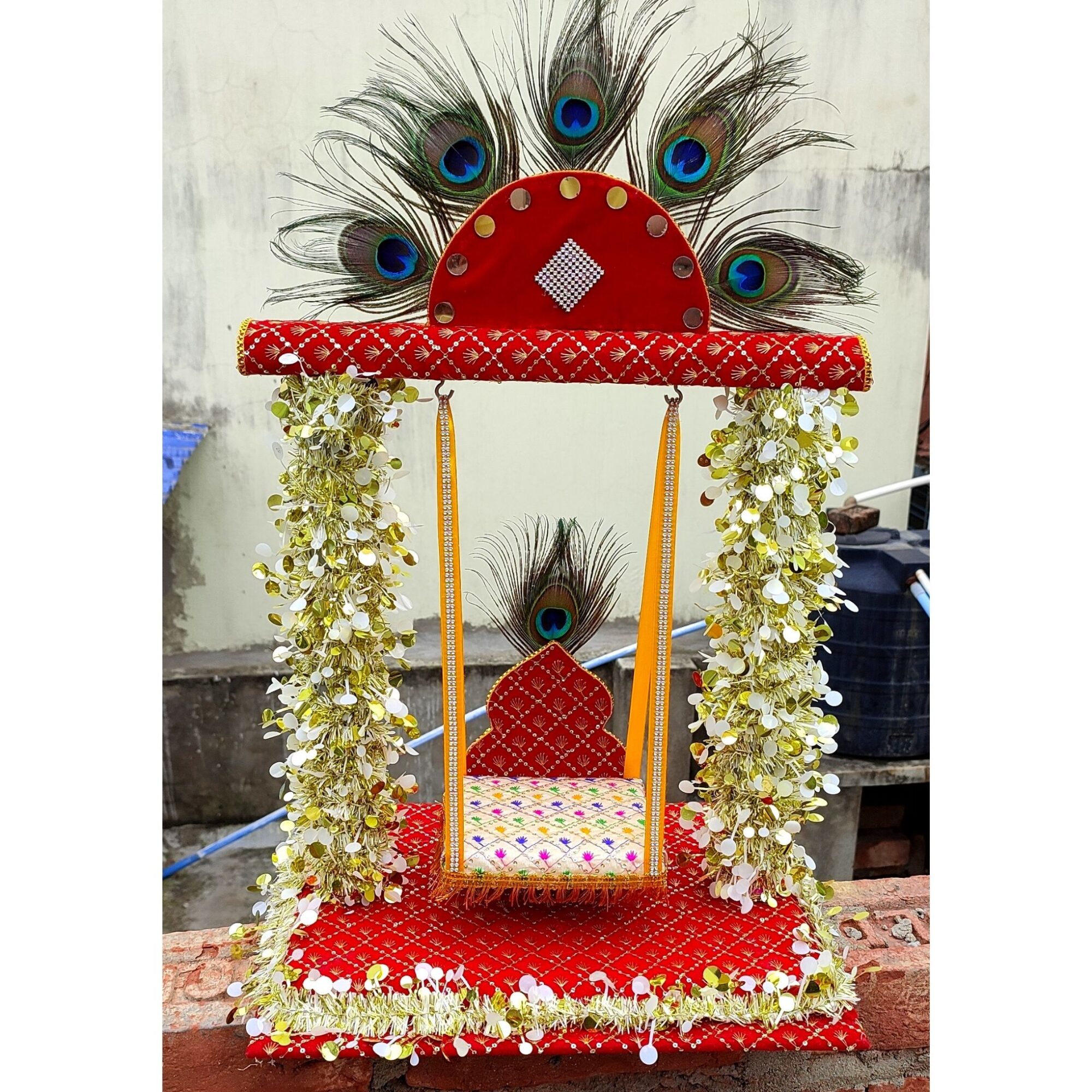 Rounded Piller Wooden Jhula (60cmX40cm)